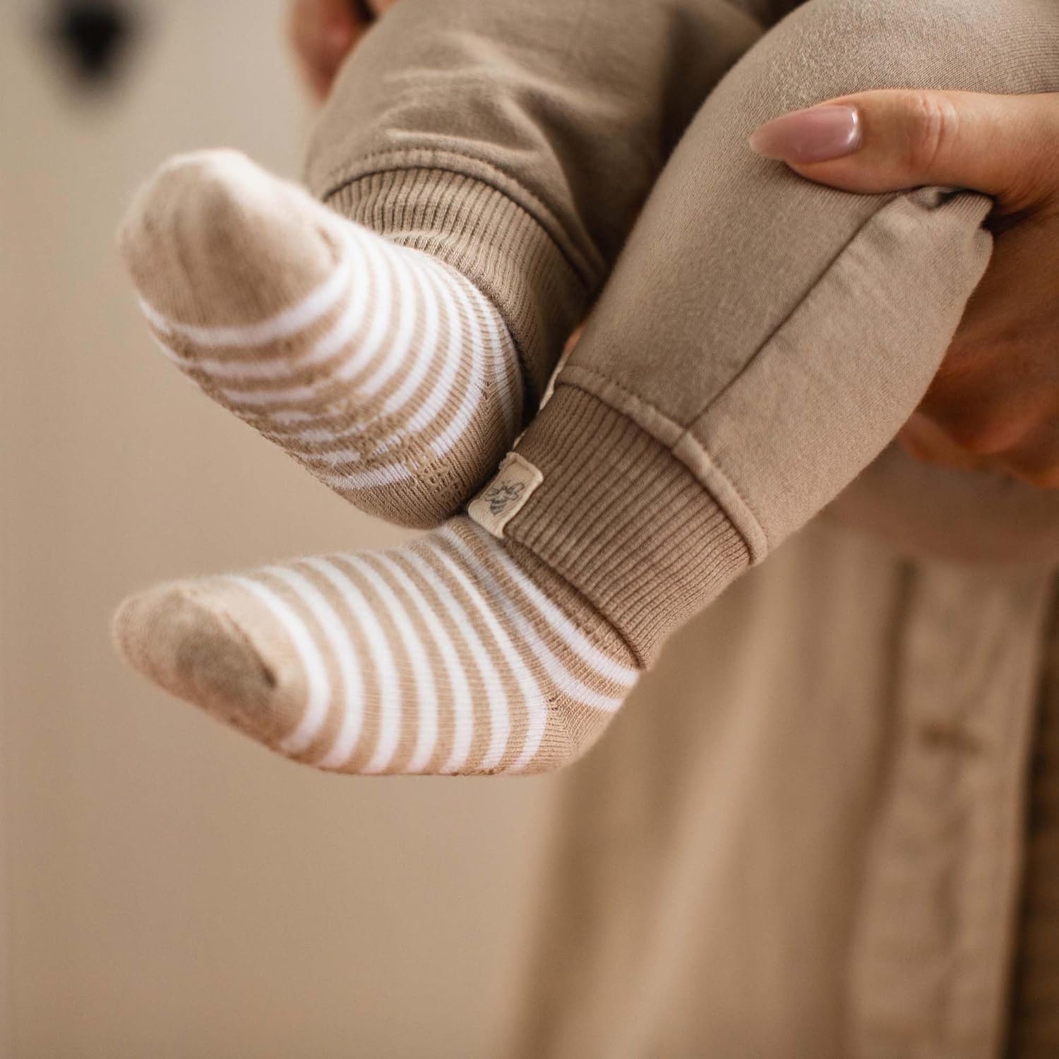 image:imageBurts Bees Baby Boys Shirt and Pant Set Long Sleeve Top amp Bottom Outfit Bundle 100 Organic CottonHappy Harvest