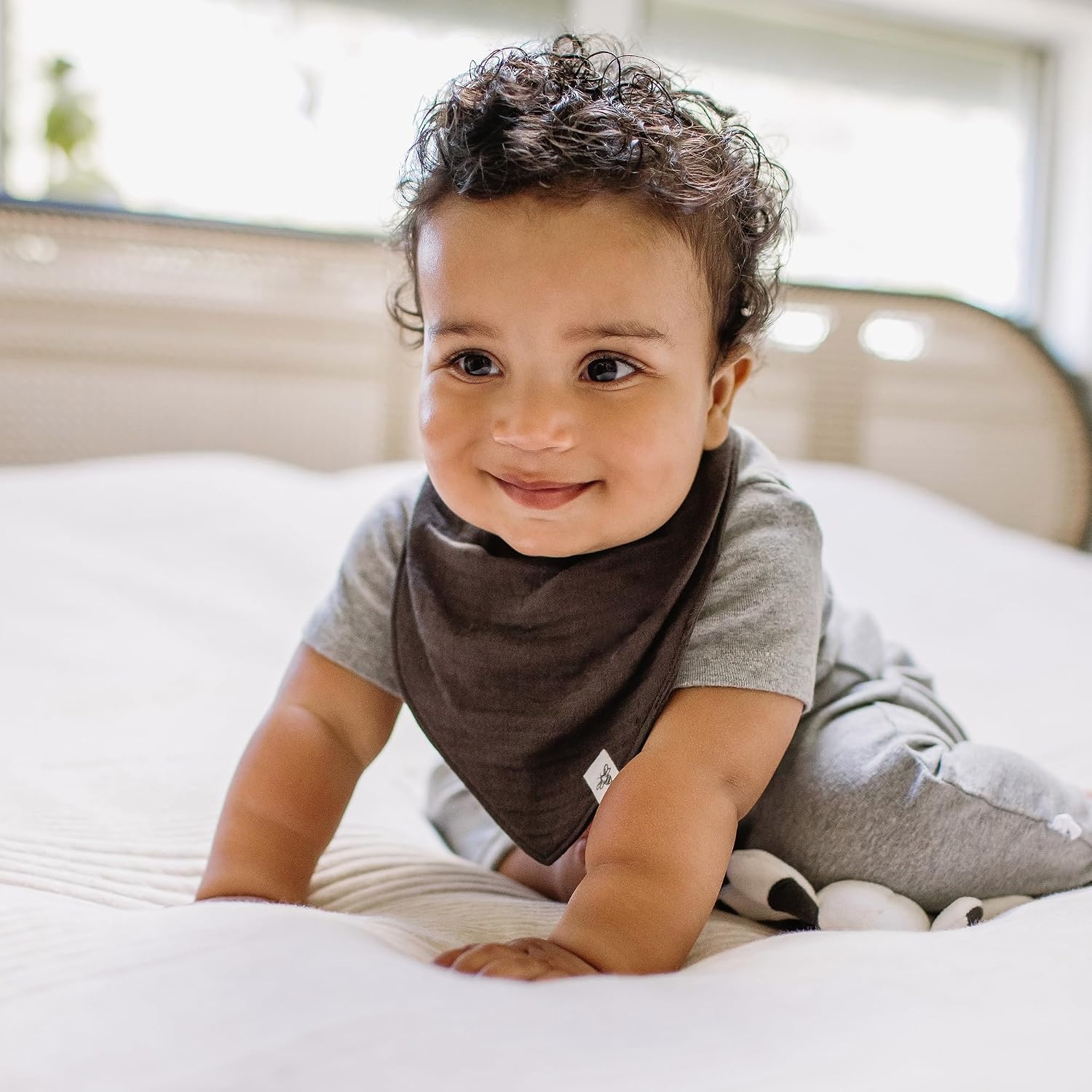 image:imageBurts Bees Baby Bandana Bib Set with Snap ClosureAsh Grey