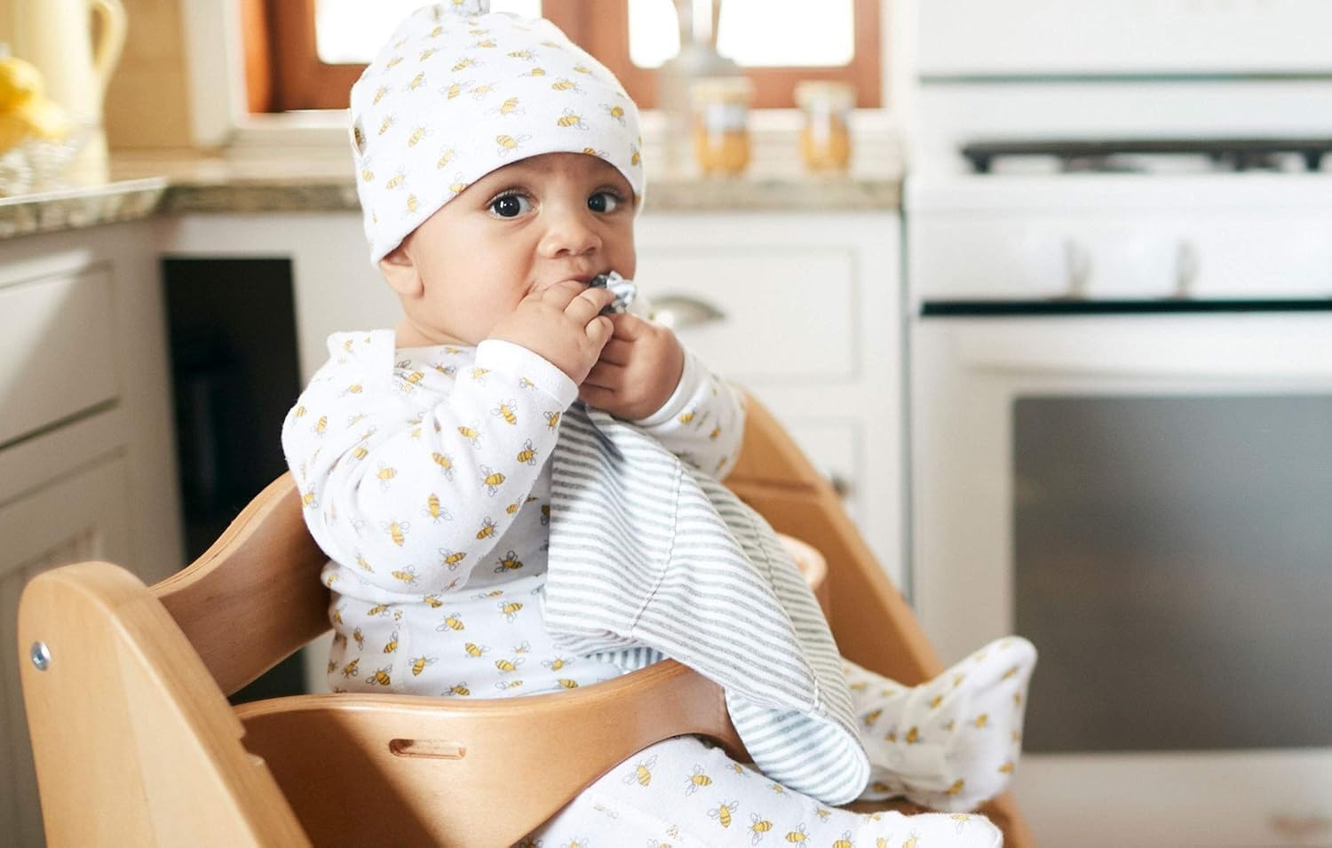 image:imageBurts Bees Baby Infant Burp Cloths 100 Organic Cotton Extra Absorbent Soft Fabric Drool Cloths 5Pack Newborn MustHave Essential Large Burping Cloths One Size 17 x 1175 Inches5Pack