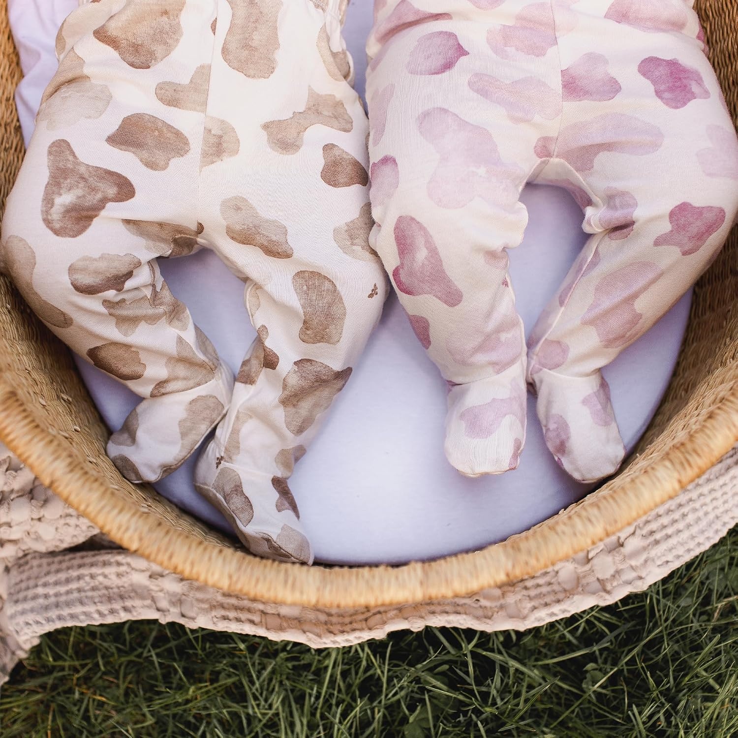 image:imageBurts Bees Baby Unisex Bodysuit and Pant Set 100 Organic CottonHummus