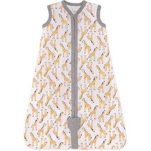 Burt’s Bees Baby Infant Wearable Blanket, Organic Cotton Unisex Beekeeper – Light Weight 0.5 TOG or Medium Weight 1.5 TOG(Giraffes)