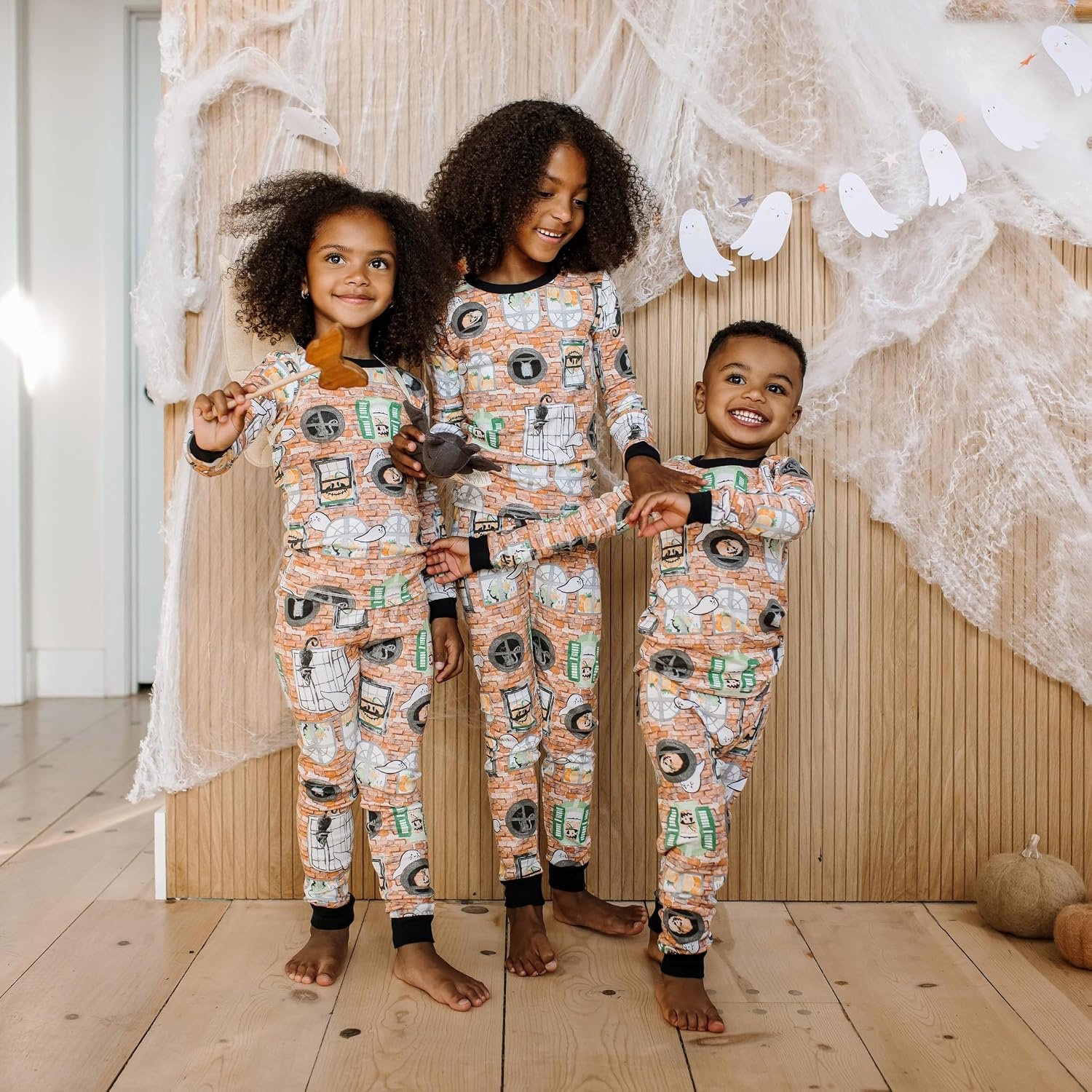 image:imageBurts Bees Baby Organic Cotton Pajamas for Boys Toddler PJ Set 2PCHaunted Castle